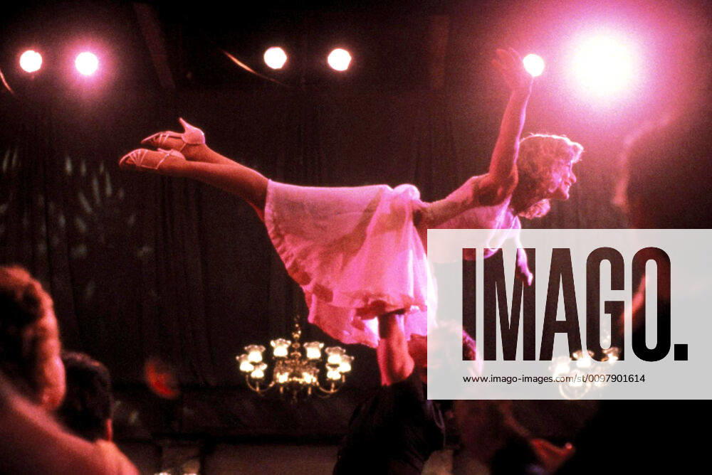 DIRTY DANCING, from top: Jennifer Grey, Patrick Swayze, 1987. Vestron courtesy Everett Collection Vestron Pictures Courtesy Everett Collection !ACHTUNG AUFNAHMEDATUM GESCHÃ„TZT! PUBLICATIONXNOTxINxCANxCHNxFRAxITAxJPNxNORxPOLxRUSxESPxUKxUSA