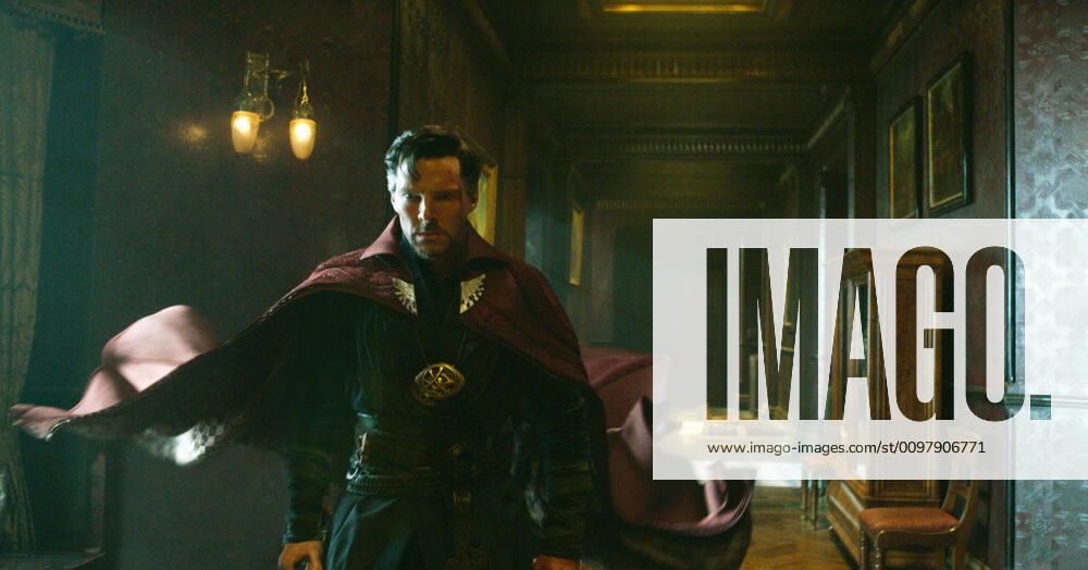 DOCTOR STRANGE, Benedict Cumberbatch, as Dr. Stephen Strange, 2016. Walt Disney Studios Motion Pictures Courtesy Everett Collection Walt Disney Co. Courtesy Everett Collection !ACHTUNG AUFNAHMEDATUM GESCHÃ„TZT! PUBLICATIONXNOTxINxCANxCHNxFRAxITAxJPNxNORxPOLxRUSxESPxUKxUSA