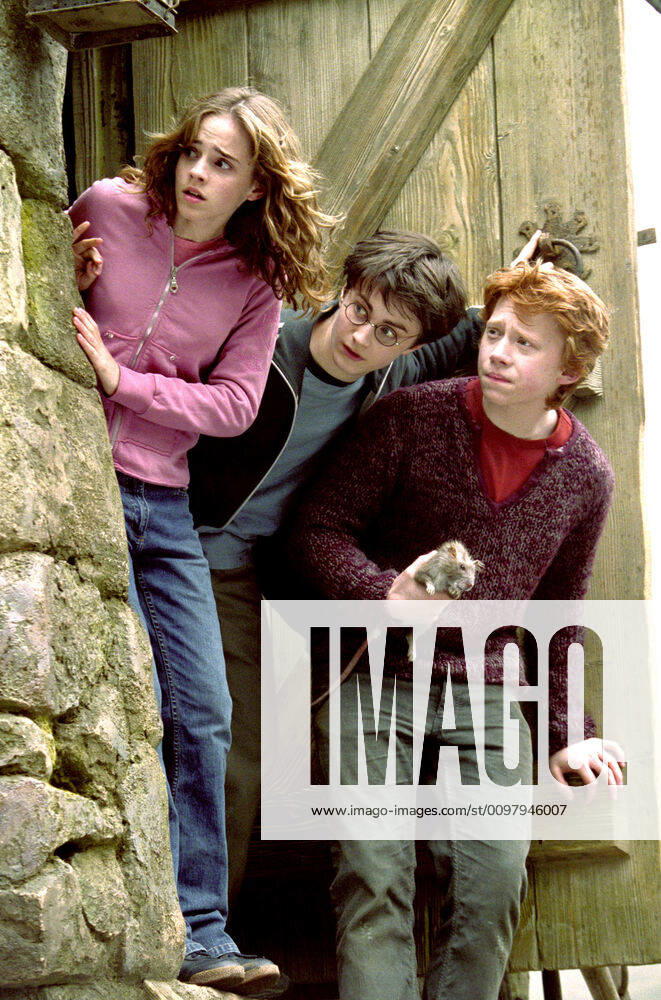 HARRY POTTER AND THE PRISONER OF AZKABAN, Emma Watson, Daniel Radcliffe, Rupert Grint, 2004, (c) Warner Brothers courtesy Everett Collection Warner Bros Courtesy Everett Collection !ACHTUNG AUFNAHMEDATUM GESCHÄTZT! PUBLICATIONXNOTxINxCANxCHNxFRAxITAxJPNxNORxPOLxRUSxESPxUKxUSA