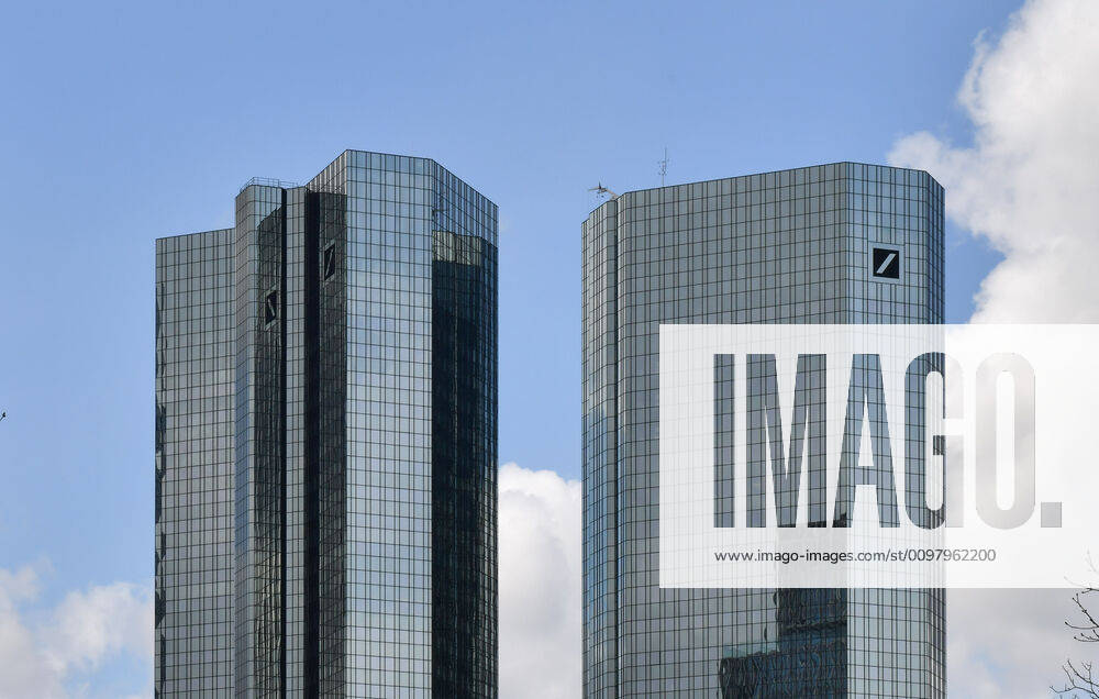 Tower of the Deutsche Bank Headquarters in Frankfurt, twin towers high-rise building, Frankfurt am Main