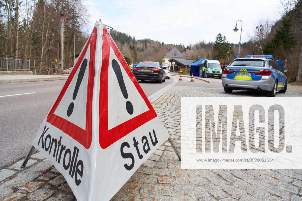 Border controls in Füssen, March 17, 2020. Policemen control every vehicle entering the border to Germany due to the Corona virus disease (COVID-19) on March 17, 2020 in Füssen, Germany