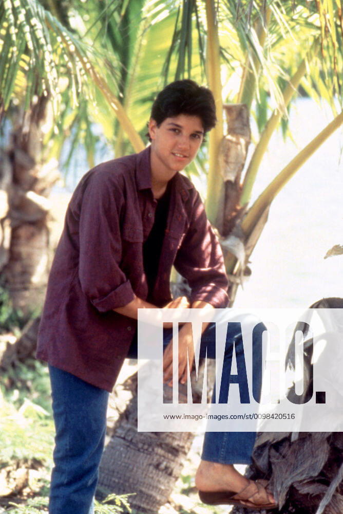 KARATE KID PART II, Ralph Macchio, 1986, (c)Columbia Pictures courtesy Everett Collection Columbia Pictures Courtesy Everett Collection !ACHTUNG AUFNAHMEDATUM GESCHÄTZT! PUBLICATIONXNOTxINxCANxCHNxFRAxITAxJPNxNORxPOLxRUSxESPxUKxUSA