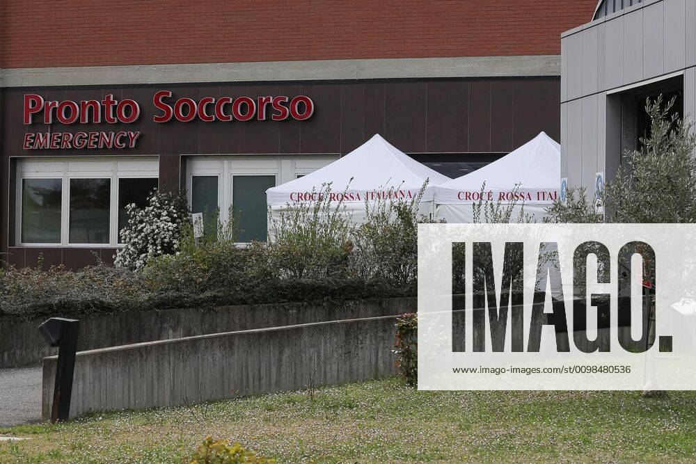 Foto IPP Ciancaglini Emmanuele Carpi 25 03 2020 Emergenza Covid-19 Emilia - Romagna nella foto: l ingresso del Pronto Soccorso dell Ospedale Ramazzini di Carpi Italy Photo Press - World Copyright Emergenza Covid-19 Emilia - Roma 0