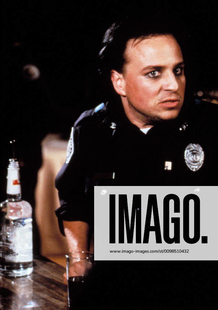 POLICE ACADEMY 3: BACK IN TRAINING, Bobcat Goldthwait, 1986. (c) Warner Bros. Courtesy: Everett Collection. Warner Bros Courtesy Everett Collection !ACHTUNG AUFNAHMEDATUM GESCHÃ„TZT! PUBLICATIONXNOTxINxCANxCHNxFRAxITAxJPNxNORxPOLxRUSxESPxUKxUSA