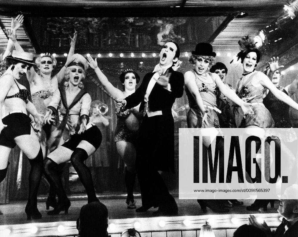 OSCARS. Bester Nebendarsteller. PreistrÃ¤ger 1971-1980 CABARET, Joel Grey and the Kit-Kat Dancers, 1972 !ACHTUNG AUFNAHMEDATUM GESCHÃ„TZT! PUBLICATIONXNOTxINxCANxCHNxFRAxITAxJPNxNORxPOLxRUSxESPxUKxUSA