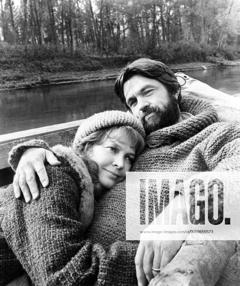 SILENCE OF THE NORTH, from left: Ellen Burstyn, Tom Skerritt, 1981. Universal courtesy Everett Collection Universal Courtesy Everett Collection !ACHTUNG AUFNAHMEDATUM GESCHÄTZT! PUBLICATIONXNOTxINxCANxCHNxFRAxITAxJPNxNORxPOLxRUSxESPxUKxUSA