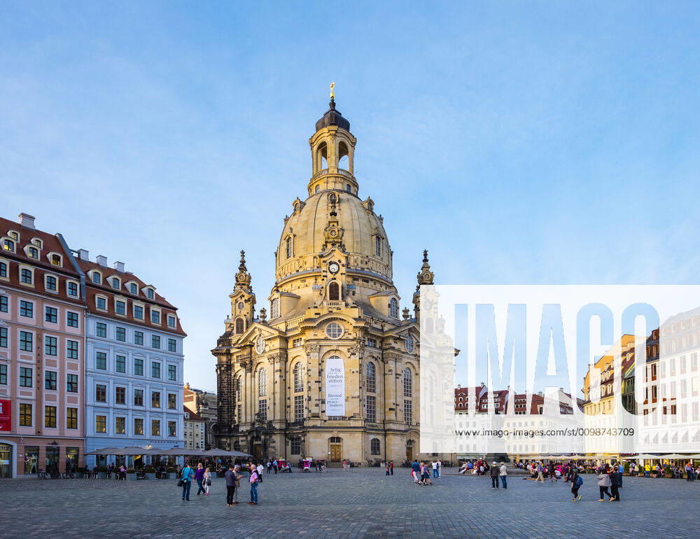 Dresdner Frauenkirche (Church of Our Lady) and buildings on the Neumarkt, Desden, Saxony, Germany Germany, Saxony, Dresden ,editorial use only CR_NWDK200312-302169-01