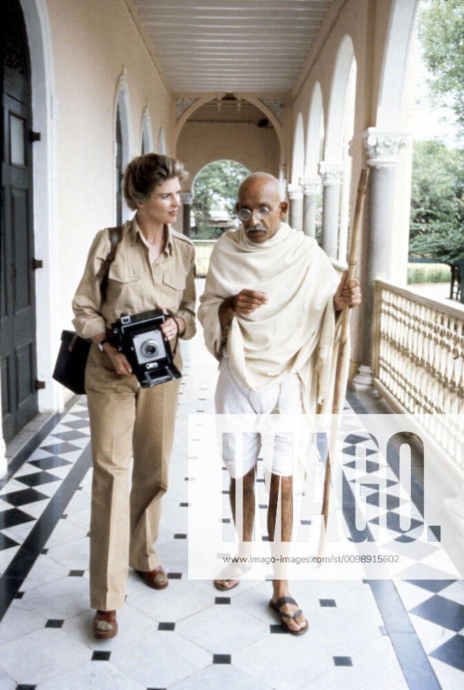 OSCARS. Bester Hauptdarsteller. Preisträger 1981-1990 GANDHI, Ben Kingsley, 1982. (c) Columbia Pictures Courtesy: Everett Collection. Columbia Pictures Courtesy Everett Collection !ACHTUNG AUFNAHMEDATUM GESCHÄTZT! PUBLICATIONXNOTxINxCANxCHNxFRAxITAxJPNxNORxPOLxRUSxESPxUKxUSA