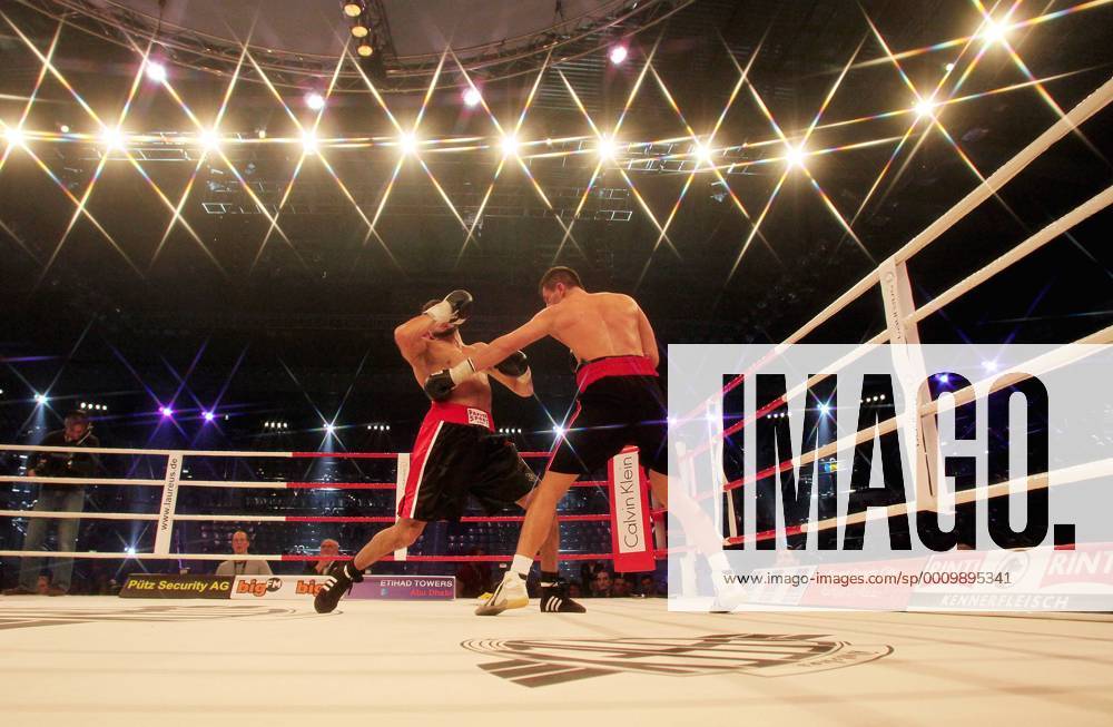 Boxen WBA Weltmeisterschaft Mittelgewicht Feature Übersicht Porsche Arena Boxring