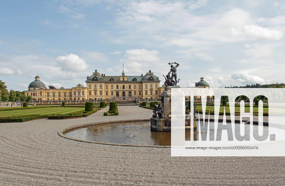 Drottningholm Castle, Stockholm, Sweden 1060901805
