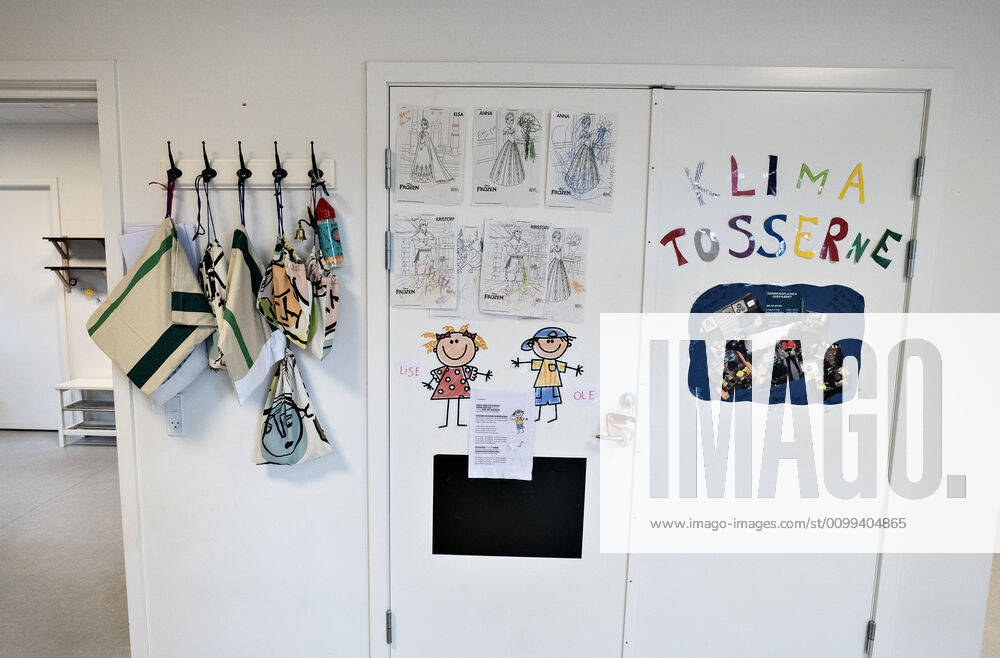 The nursery DUI in Aalborg opens again for the institutions children, Wednesday morning, April 15, 2020 Due to the corona crisis, the nursery has been closed, and after the nursery has been transformed indoors and outdoors, the children and the adult educators can keep a distance and wash their hands, Aalborg Jutland Denmark,