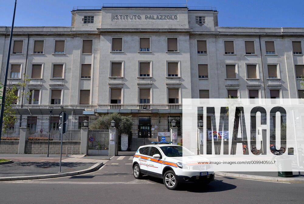 Milan, Palazzolo Don Gnocchi Institute, coronavirus emergency (Maurizio Maule Fotogramma, Milan - 2020-04-15) p.s. la foto e utilizzabile nel rispetto del contesto in cui e stata scattata, e senza intento diffamatorio del decoro delle persone rappresentate
