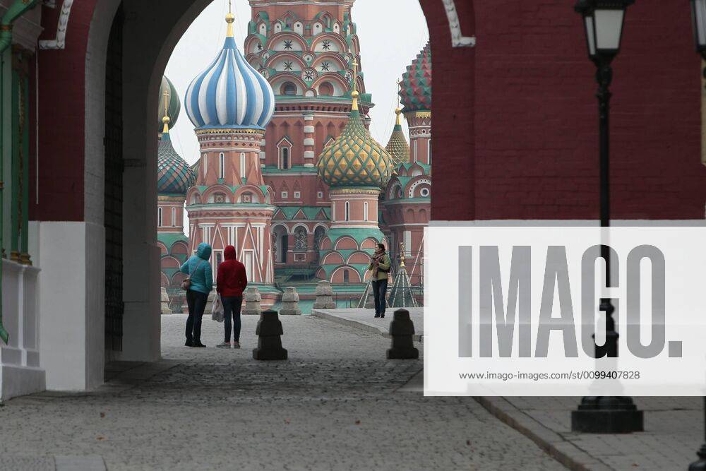 Russia. Moscow amid self-isolation regime. The Russian government has extended the period off work with full pay until April 30 nationwide to counter the spread of the COVID-19 infection. DmitryxGolubovich