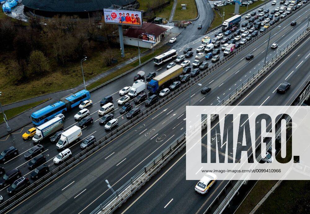 Russia. Moscow amid self-isolation regime. The Russian government has extended the period off work with full pay until April 30 nationwide to counter the spread of the COVID-19 infection. From April 15, a total check on the presence of special passes for car drivers and their passengers will be carried out at the entrances to Moscow and in the capital itself. Traffic police officers inspect the entrance passes to Moscow. DmitryxGolubovich