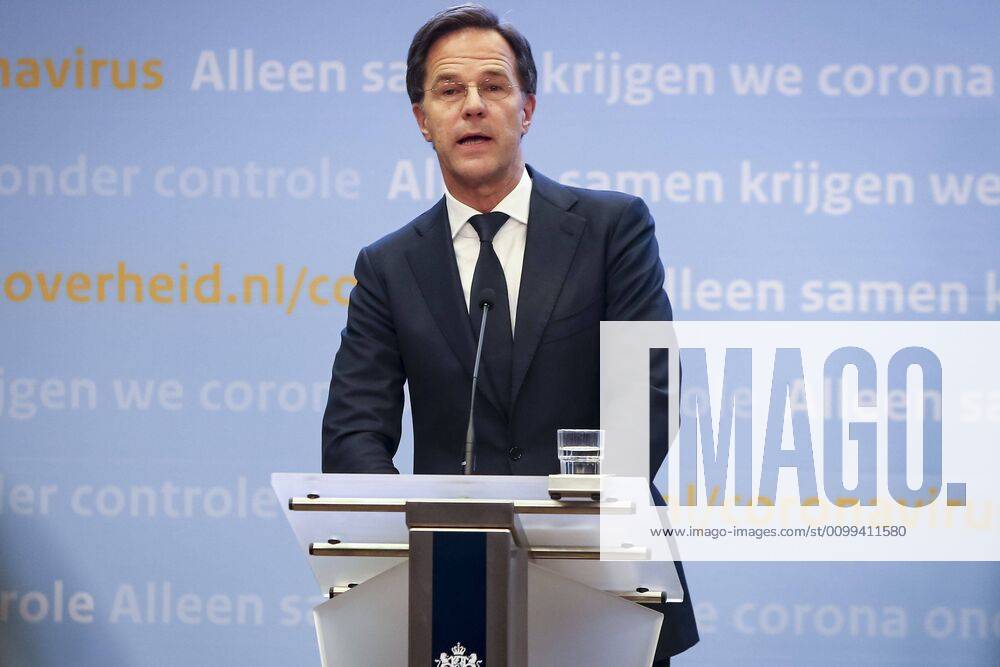, Dutchnews,Press conference about the coronavirus in The Netherlands. Minister President minister Algemene Zaken Mark Rutte and Viceminister President en Minister van Volksgezondheid, Welzijn en Sport Hugo de Jonge. Translator Irma Sluis. Press conference about the coronavirus x7821498x