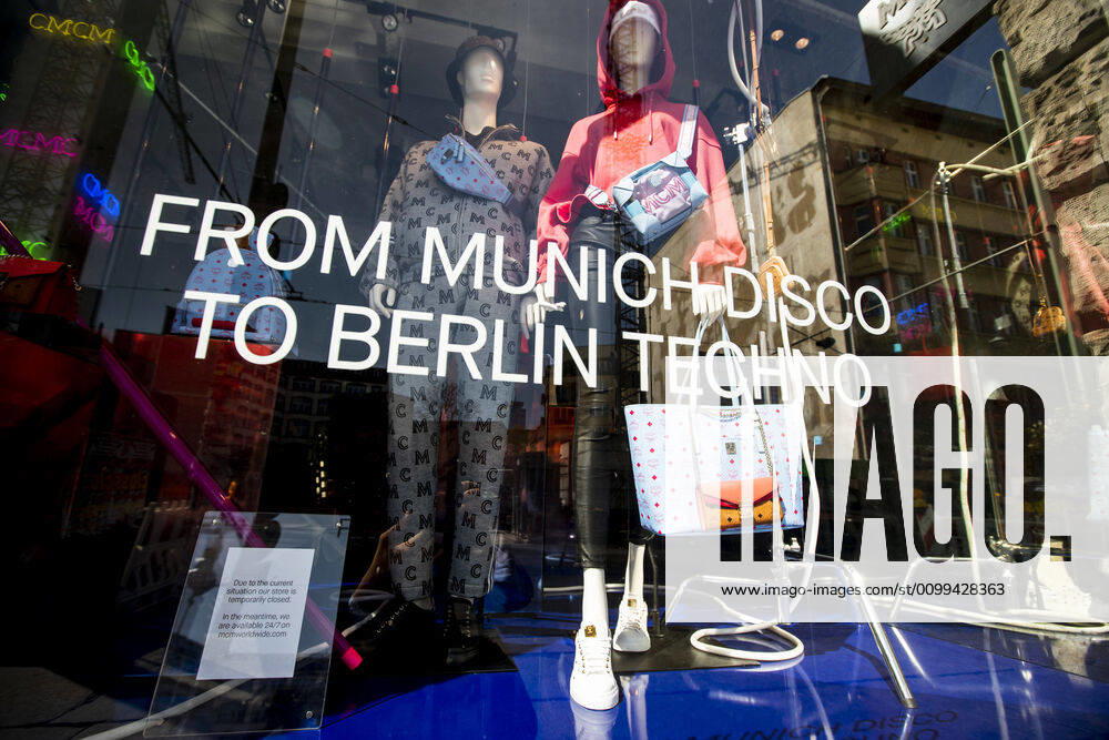 Display case of a shop at Hackesher Markt in Berlin on April 16, 2020 The measures decided by the federal and state governments to slow down the spread of the coronavirus SARS CoV 2 will continue before Easter The debate about compulsory mouth protection and the effectiveness of the masks continues in the public eye From Monday onwards, shops with a sales area of up to 800 square metres will be allowed to