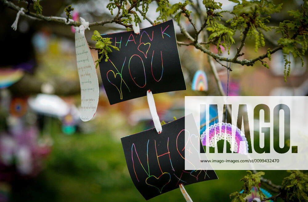High Wycombe, UK. 16th April, 2020. A tree is decorated in positive messages & Thank You s to the NHS during the Covid-19 Pandemic as the UK Government advice to maintain social distancing and minimise time outside in High Wycombe on 16 April 2020.
