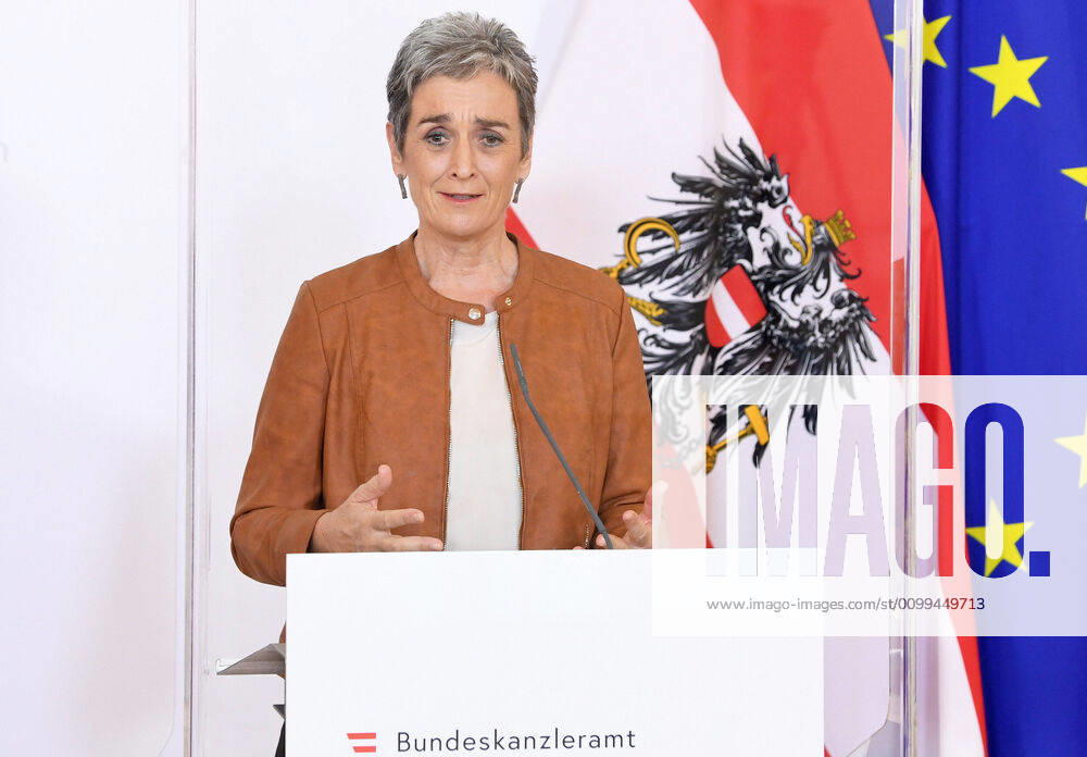 Vienna AUT, Acute Developments on Corona Disease in Austria 17 04 2020, Federal Chancellery, Vienna, AUT, Acute Developments on Corona Disease in Austria, press conference on current events in the field of art and culture and events in general, in picture State Secretary U