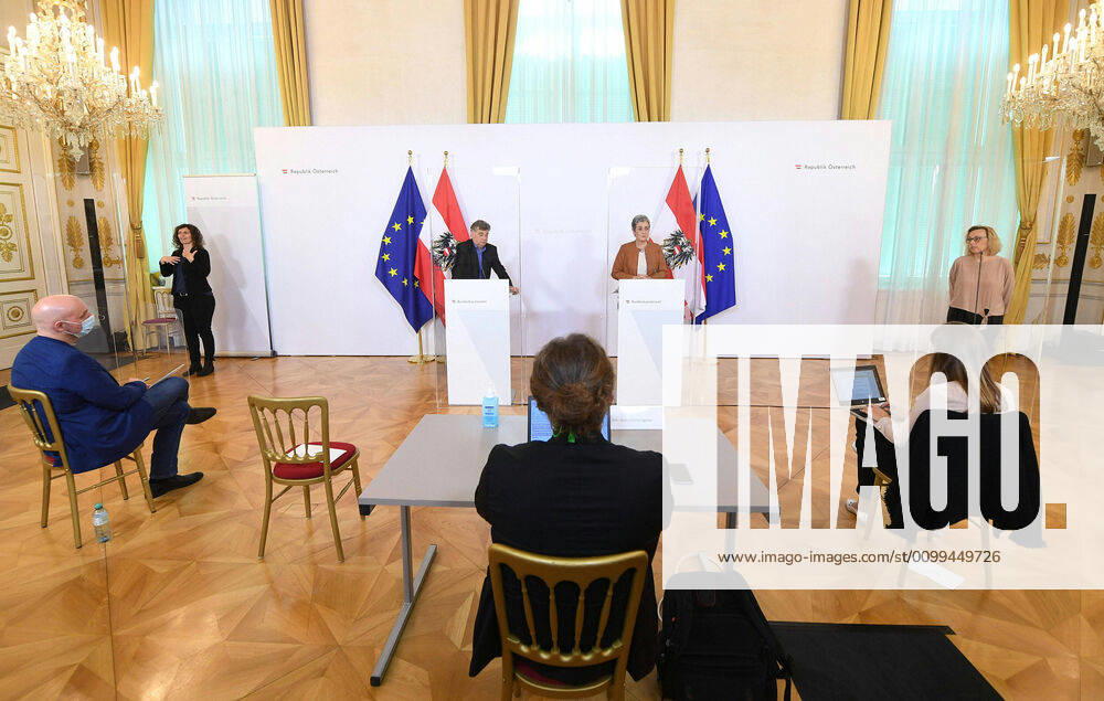 Vienna AUT, Acute Developments on Corona Disease in Austria 17 04 2020, Federal Chancellery, Vienna, AUT, Acute Developments on Corona Disease in Austria, press conference on current ev