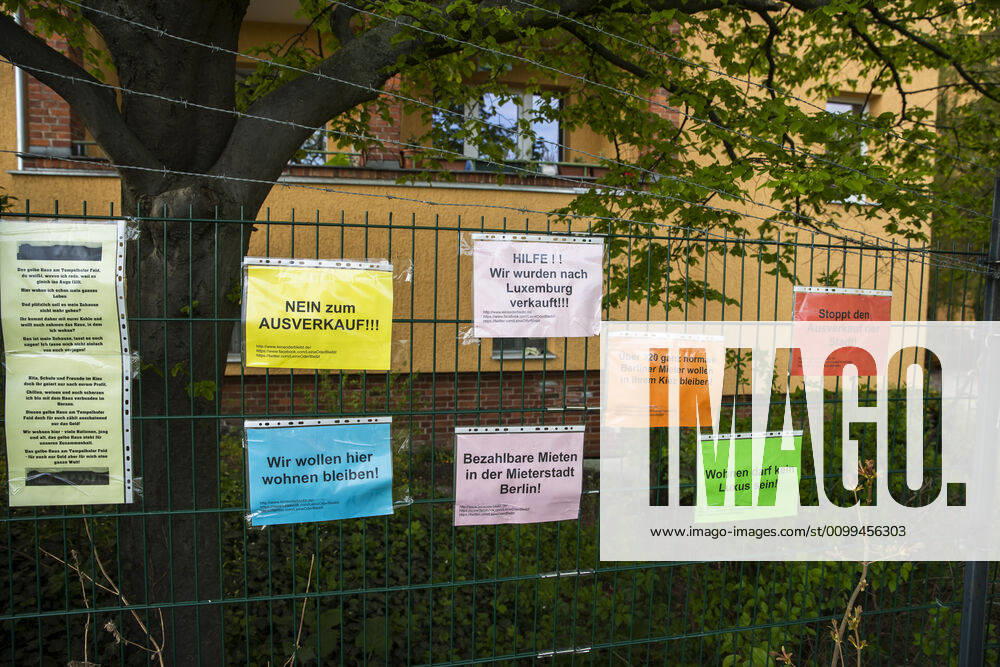 Protest posters on the bridle of a house bought by investors from Luxembourg, in Berlin on 17 April 2020 Coronavirus in Berlin