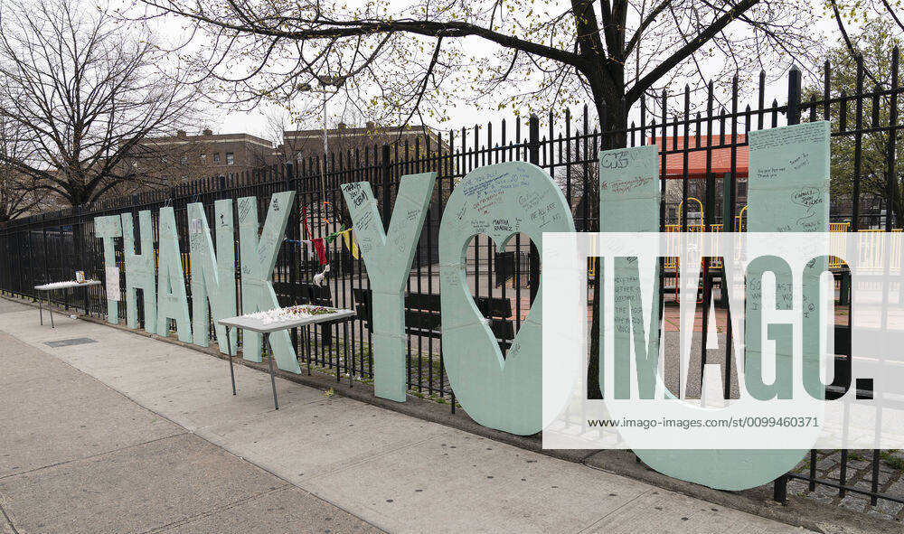 Mayor thanks medical staff at Elmhurst Hospital Makeshift thankfulness sign for medical staff on their work during COVID-19 pandemic installed across of entrance of Elmhurst Hospital New York New York United States