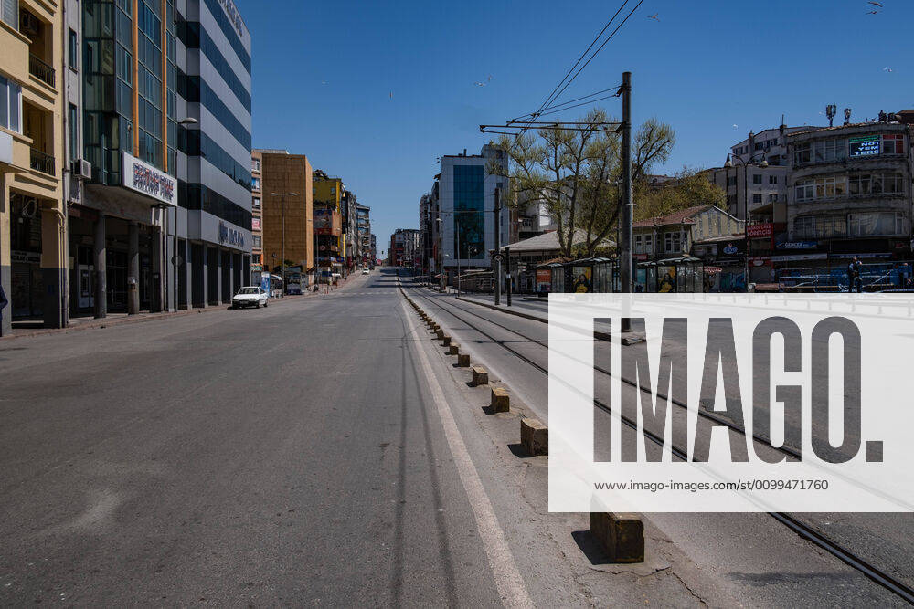 (200419) -- ISTANBUL, April 19, 2020 (Xinhua) -- Photo taken on April 18, 2020 shows an empty street amid the COVID-19 pandemic in Istanbul, Turkey. Turkey s COVID-19 cases on Saturday surged to 82,329 after 3,783 new cases were confirmed, becoming the hardest-hit country of the novel coronavirus in the Middle East. (Xinhua) TURKEY-ISTANBUL-COVID-19