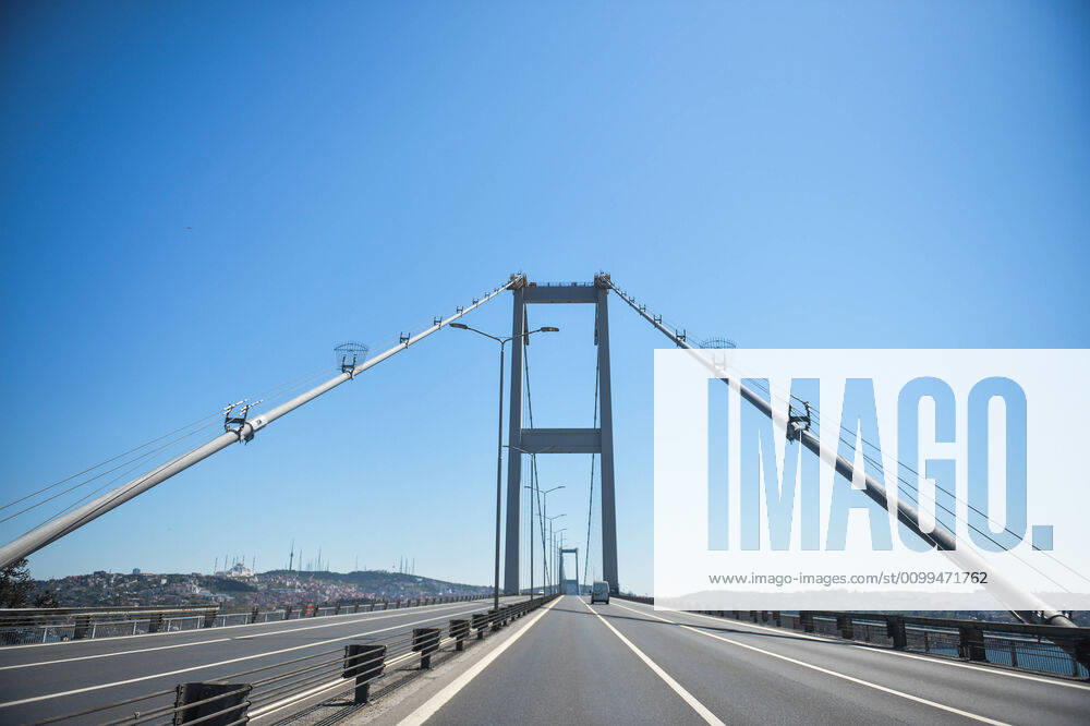 (200419) -- ISTANBUL, April 19, 2020 (Xinhua) -- Few vehicles run on a bridge amid the COVID-19 pandemic in Istanbul, Turkey, April 18, 2020. Turkey s COVID-19 cases on Saturday surged to 82,329 after 3,783 new cases were confirmed, becoming the hardest-hit country of the novel coronavirus in the Middle East. (Xinhua) TURKEY-ISTANBUL-COVID-19