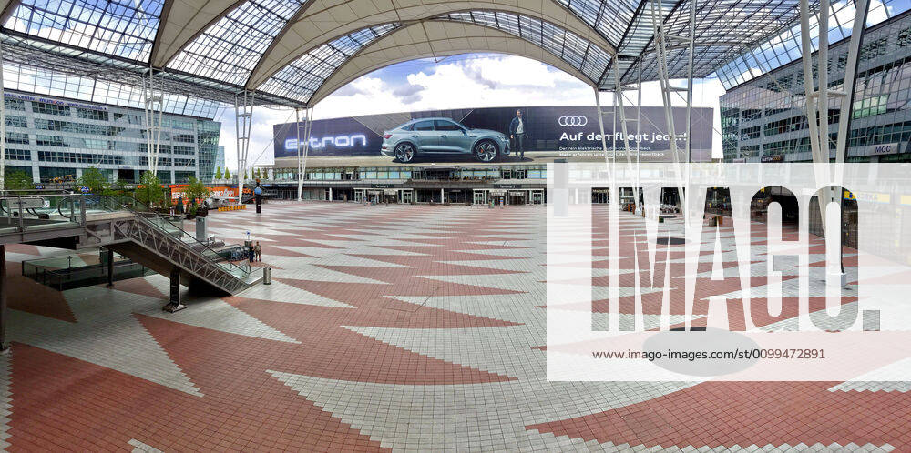 The Bavarian capital Munich in times of corona crisis Munich Airport on a Saturday afternoon, instead of thousands of passengers and vacationers the airport is now deserted MAC, München Airport Center 19 04 2020, Bavarian capital Munich in times of corona 19 04 2020, Bavarian capital Munich in times of corona