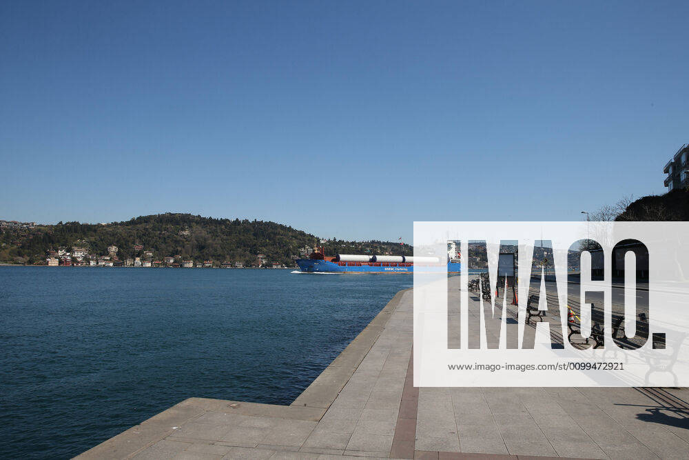 Kurucesme, one of the touristic spot at Bosphorus in Istanbul, Saturday, April 18, 2020, during a two-day curfew declared by the government in an attempt to control the spread of coronavirus.