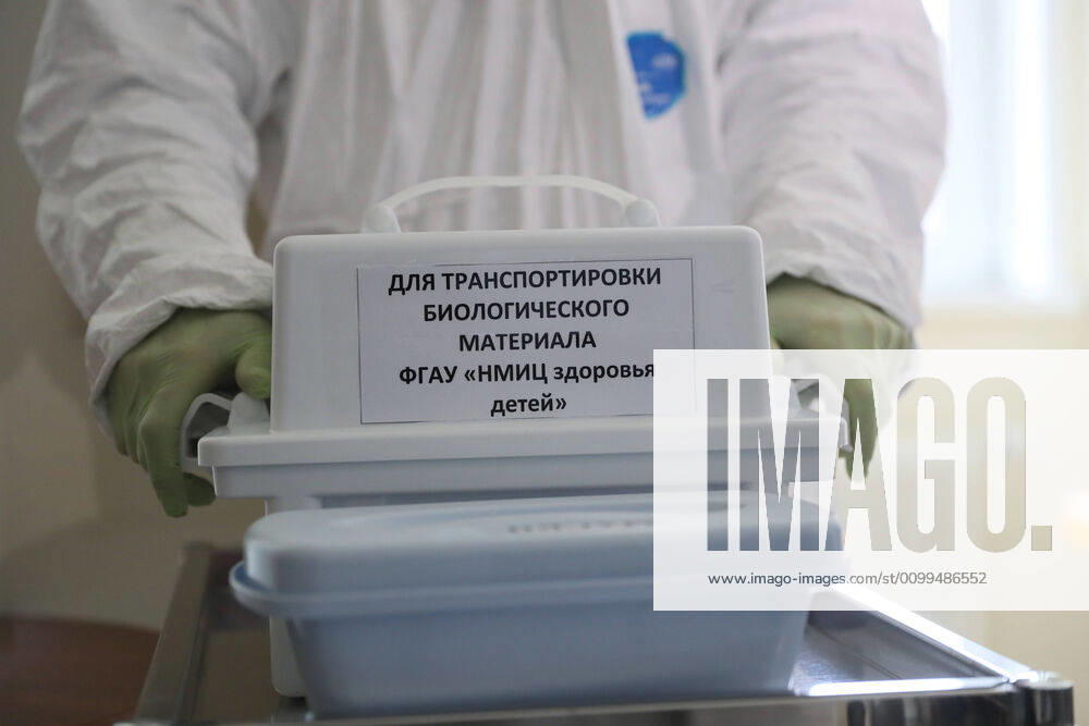 A biological material transportation box at an infectious diseases center opened at a high-tech surgery unit of the National Medical Research Center for Children s Health of the Russian Healthcare Ministry. Having the bed capacity of 300, with 30 beds in an intensive care unit and 8 operating rooms, the center will admit patients with suspected COVID-19 coronavirus infection. Sergei Savostyanov TASS TS0D66E5