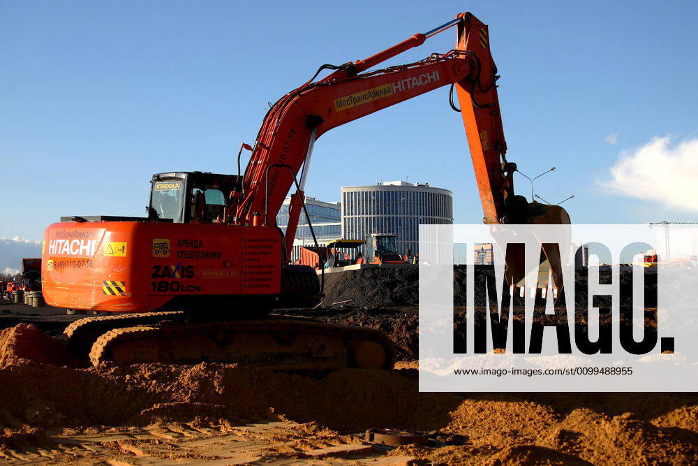 An excavator at the construction site of a new building of the Novomoskovsky multipurpose medical center for patients with suspected COVID-19 coronavirus infection. Valery Sharifulin TASS TS0D6769