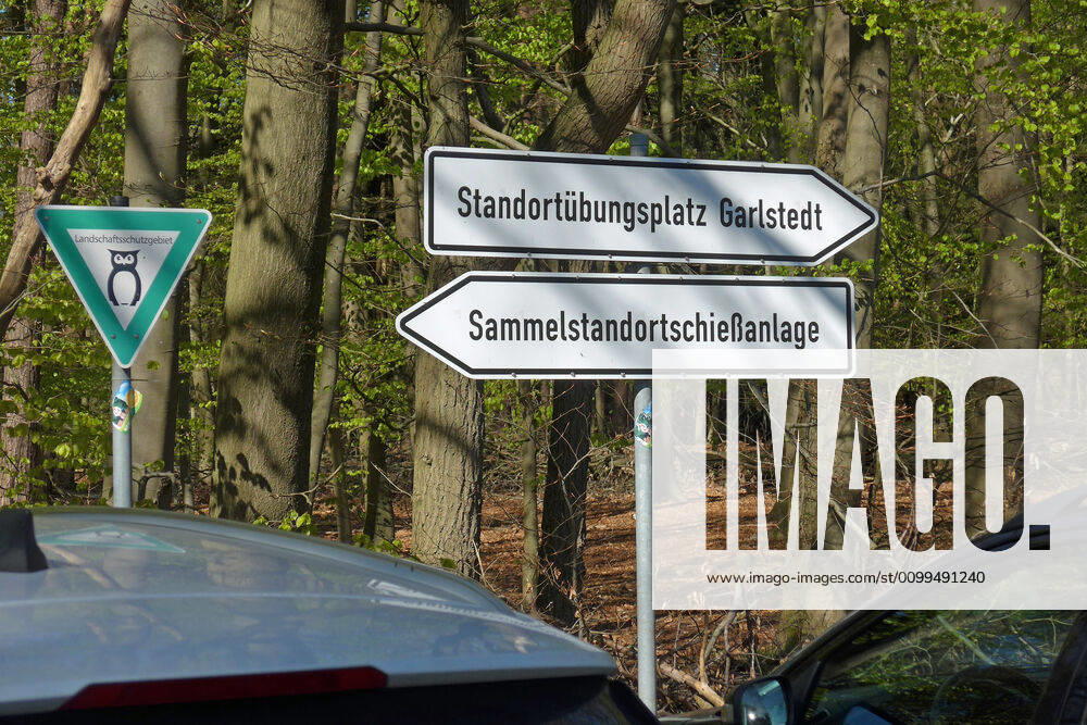 Signpost to the Bundeswehr shooting range in Schwanewede and to the training range in Garlstedt, taken at the edge of a forest in Schwanewede, district of Osterholz in Lower Saxony