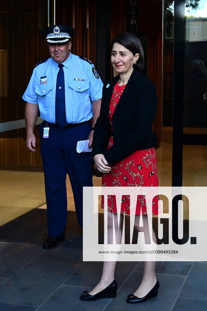 GLADYS BEREJIKLIAN CORONAVIRUS PRESSER, NSW Premier Gladys Berejiklian arrives to speak to the media during a press conference in Sydney, Tuesday, April 21, 2020. ( NO ARCHIVING, , NO USE IN BOOKS WITHOUT CONSENT SYDNEY NSW AUSTRALIA