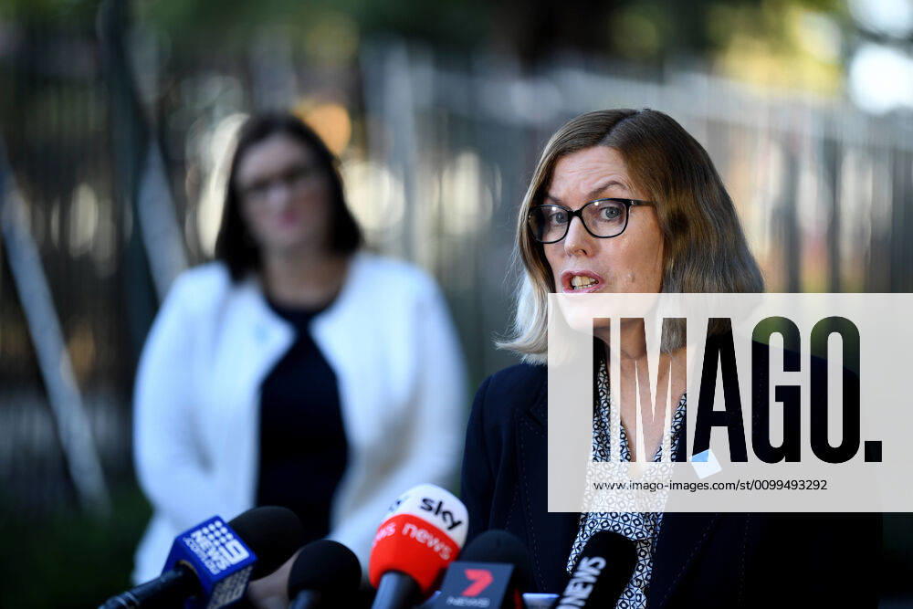 GLADYS BEREJIKLIAN CORONAVIRUS PRESSER, NSW Chief Health Officer Dr Kerry Chant speaks to the media during a press conference in Sydney, Tuesday, April 21, 2020. ( NO ARCHIVING, , NO USE IN BOOKS WITHOUT CONSENT SYDNEY NSW AUSTRALIA