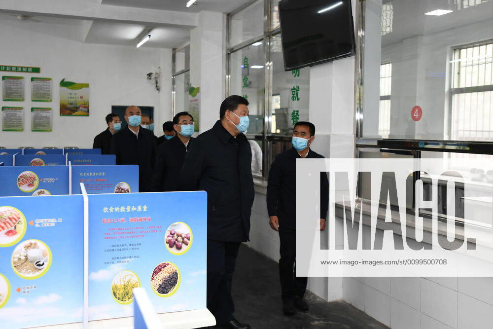 (200421) -- ANKANG, April 21, 2020 -- Chinese President Xi Jinping, also general secretary of the Communist Party of China Central Committee and chairman of the Central Military Commission, inspects poverty alleviation work in a primary school of Laoxian Township, Pingli County of the city of Ankang, northwest China s Shaanxi Province, April 21, 2020. ) CHINA-SHAANXI-XI JINPING-INSPECTION (CN) XiexHuanchi