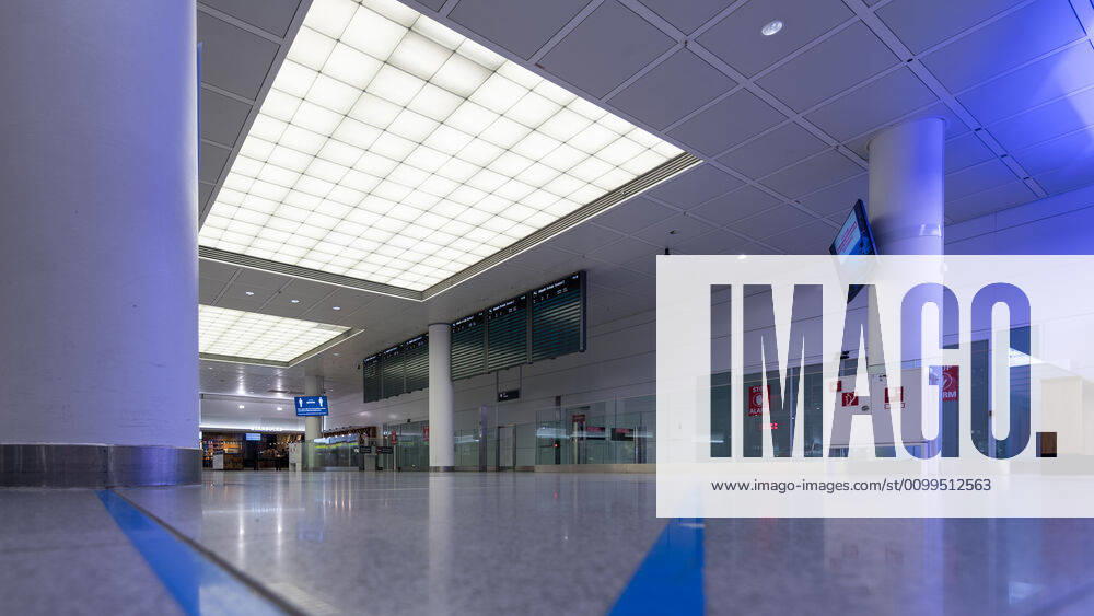 Effects Corona Munich Airport In the picture Arrival Terminal 2 left empty refers no one Munich Airport Munich Bavaria Germany