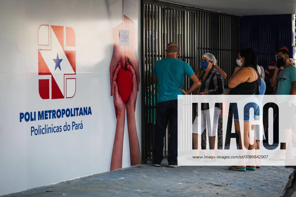 BELÉM, PA - 22.04.2020: CORONAVÍRUS EM BELÉM - Pará reaches 1,195 cases and has 90% of the ICU beds occupied for treatment of Covid-19 this Wednesday (22). State has 580 beds available. Government awaits the arrival of respirators from China to install an additional 400 beds. In the photo, Policlínica de Belém returns to work and has already served 380 people, agglomerations and queues marked the second day of the unit& 39;sp;quot;uot;open doors" serv (e. x1906513x FilipexBispo