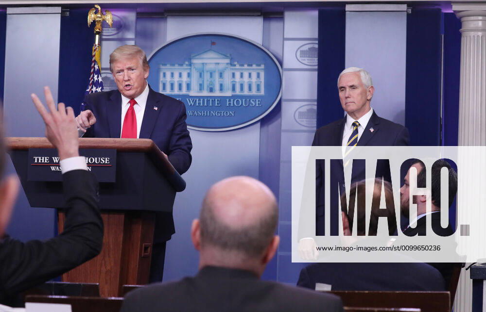 US President Donald J. Trump (L) and US Vice President Mike Pence (R) are joined by members of the Coronavirus Task Force, delivers remarks on the COVID-19 pandemic in the James S. Brady Press Briefing Room of the White House in Washington, DC, USA, 22 April 2020 Washington USA - ZUMAs152 20200422_zaa_s152_049
