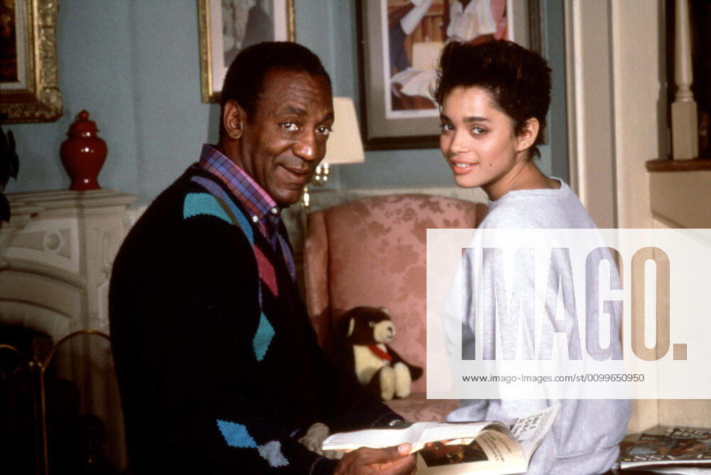 THE COSBY SHOW, Bill Cosby, Lisa Bonet, Season 2, 1984-1992. Carsey-Werner Courtesy: Everett Collection. Carsey-Werner Co Courtesy Everett Collection !ACHTUNG AUFNAHMEDATUM GESCHÄTZT! PUBLICATIONXNOTxINxCANxCHNxFRAxITAxJPNxNORxPOLxRUSxESPxUKxUSA