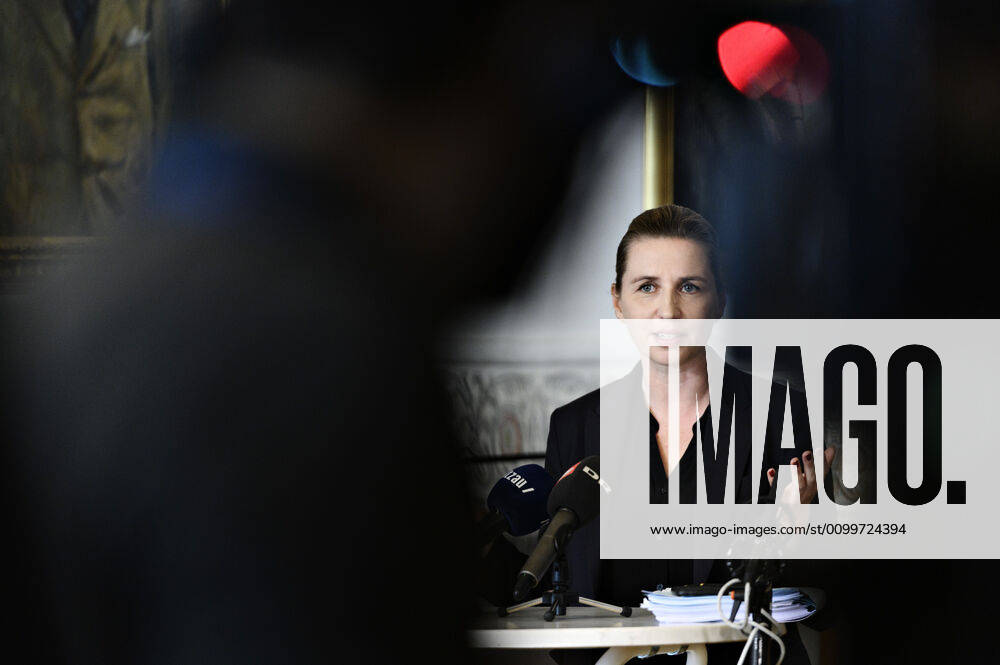 Prime Minister Mette Frederiksen S speaks to the press following a party leadership meeting on reopening in Christiansborg, Thursday, April 23, 2020 Party leaders meet on test strategy and further process ahead of phase two of reopening Denmark after covid 19 shutdowns, Copenhagen Denmark,