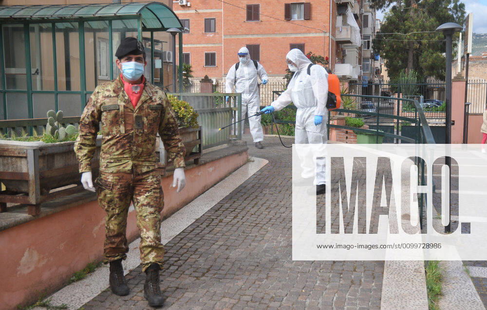 Palermo Coronavirus, the soldiers of the Aosta Brigade sanitize buildings of the Municipality. In the photo the intervention at the Opera Pia Palagonia in via Giuseppe Maggiore Amari. ..Ph.Alessandro Fucarini. (Alessandro Fucarini Fotogramma, Palermo - 2020-04-23) p.s. la foto e utilizzabile nel rispetto del contesto in cui e stata scattata, e senza intento diffamatorio del decoro delle persone rappresentate