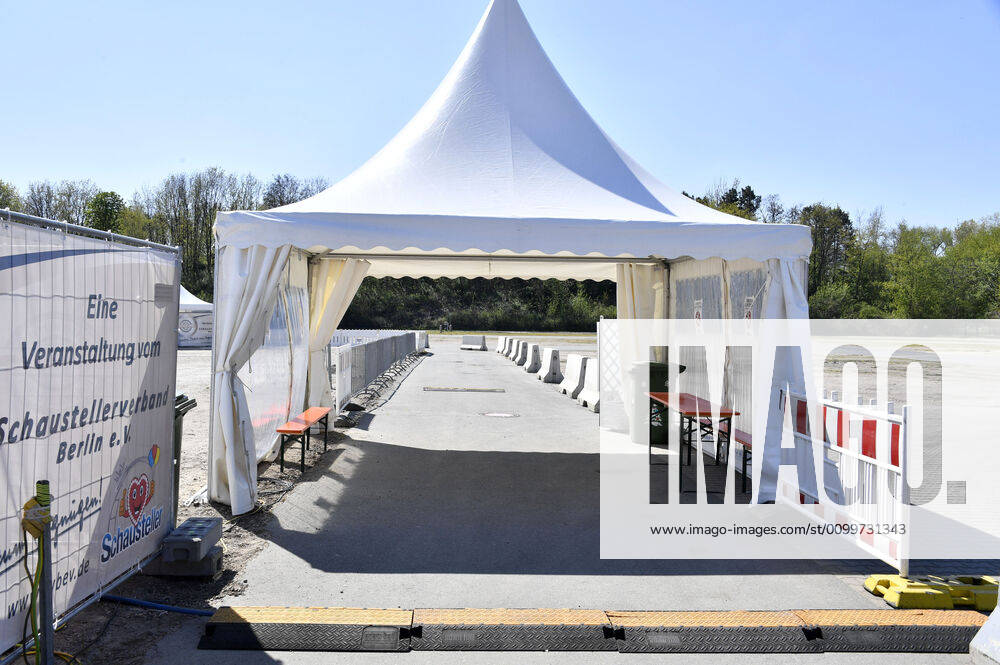 The central fairground at Kurt Schumacher Damm 207 becomes the first corona test station in Berlin Berlin, 23 04 2020 Foto:xF.xFuturexImage