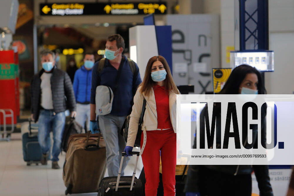 (200423) -- BUCHAREST, April 23, 2020 (Xinhua) -- Seasonal workers from Romania to the United Kingdom for agricultural harvest arrive for their departure flight amid COVID-19 pandemic at the Henri Coanda International Airport near Bucharest, Romania, on April 23, 2020. Romania has reported 386 new COVID-19 cases in the past 24 hours, bringing the total number of confirmed cases to 10,096, local authorities said on Thursday. (Photo by Cristian Cristel Xinhua) ROMANIA-BUCHAREST-COVID-19-SEASONAL WORKERS