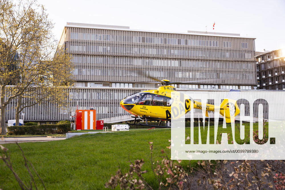 Helicopter of the ADAC air rescue service in Berlin on 23 April 2020 As of yesterday, bookstores and car showrooms under 800 square meters can reopen with the observance of hygiene and distance regulations Today there were noticeably more people on the road Coronavirus in Berlin
