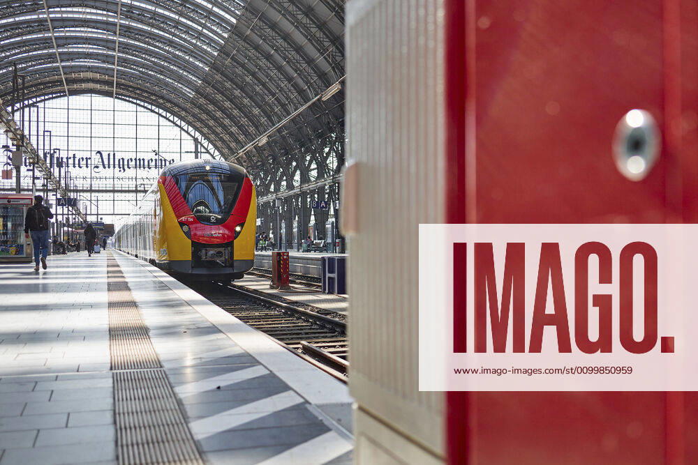 Afternoon at Frankfurt central station during the corona crisis Frankfurt am Main, 24 04 2020 Foto:xP.xFuturexImage