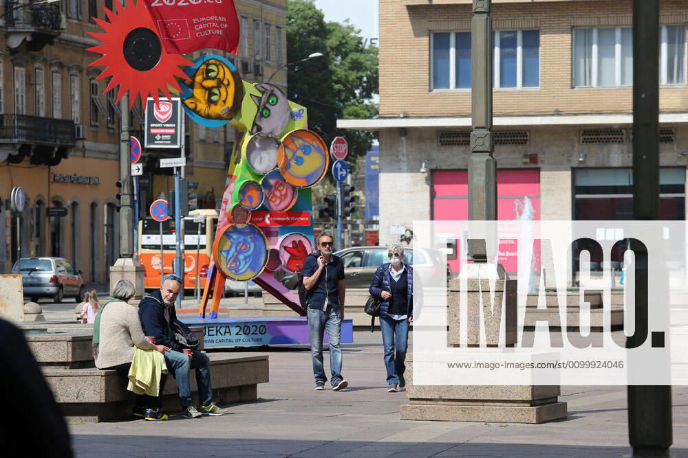 As traders prepare window displays to open, citizens stroll through Korzo 25.04.2020., Croatia, Rijeka - Numerous citizens walked through Korzo. Shops are setting up shop windows ahead of opening next week. GoranxKovacic PIXSELL