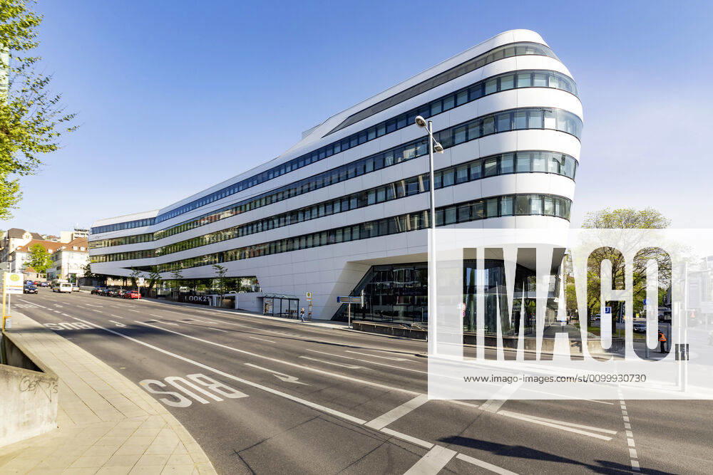 DEU, Germany, Baden Württemberg, Stuttgart, 24 04 2020 Look21 building complex, headquarters of the Südwestmetall employers association on Heilbronner Strasse in Stuttgart In addition to other associations, the building also offers space for around 200 rental apartments Architectural office Schaller, Stuttgart