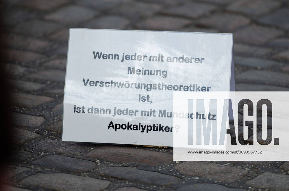 Lockdown end immediately Demonstration on Südermarkt in Flensburg The Communication Center Democratic Resistance organizes a demonstration on 25 04 2020 in Flensburg on Südermarkt, city center here banner with the words If everyone with a different opinion is a conspiracy theorist, then everyone with a face mask is an apocalyptic