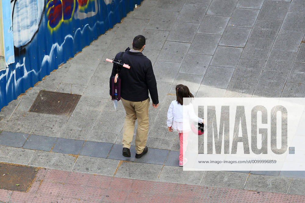 Children begin to go outside on April 26 in Madrid, Spain. (2020042605)