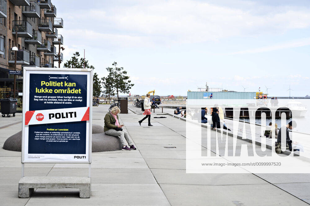 The Copenhageners enjoy the spring sun at Gothenburg Square and Sandkaj in Nordhavnen in Copenhagen on Sunday, April 26, 2020 There is a ban on more than ten people because of the danger of contagion with coronavirus covid 19 perceived less than it really is , Copenhagen Denmark,